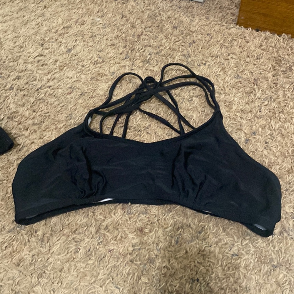 Black bikini top